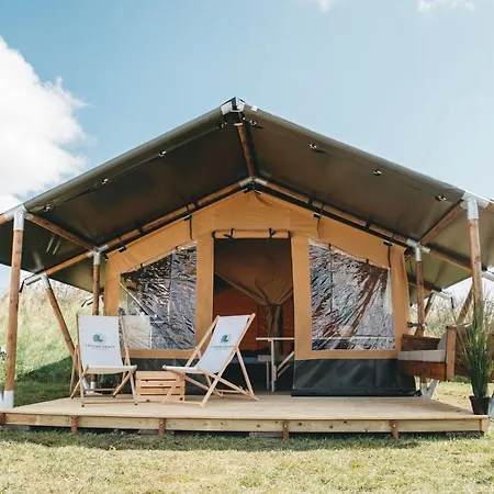 キャンプ場 Strandcamping Corfwater - Safaritenten En Safarilodges ペッテン