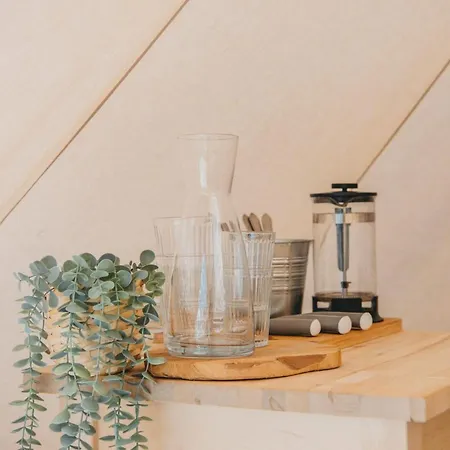 Strandcamping Corfwater - Safaritenten En Safarilodges Campingplatz Petten