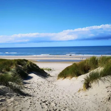 キャンプ場 Strandcamping Corfwater - Safaritenten En Safarilodges *